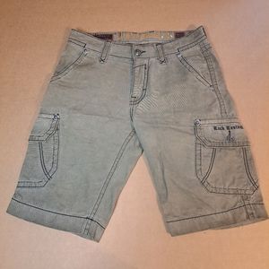 Rock revival cargo shorts sz 33 EXCELLENT CONDITION